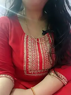 Snapshot of roshni_agrawal0 chatting on 02/11/26, 06:13 roshni agrawal0 online show from 02/11/26, 06:13