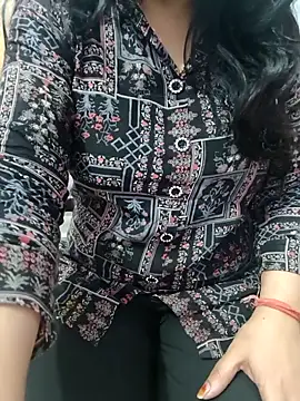 roshni agrawal0 online show from 12/05/25, 04:55