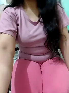 Snapshot of roshni_agrawal0 chatting on 09/24/25, 05:36 roshni agrawal0 online show from 09/24/25, 05:36