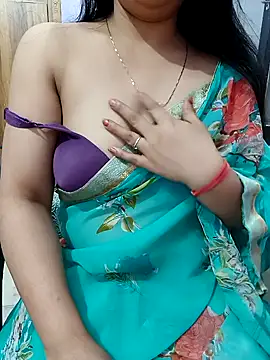 roshni agrawal0 online show from 10/22/25, 04:28