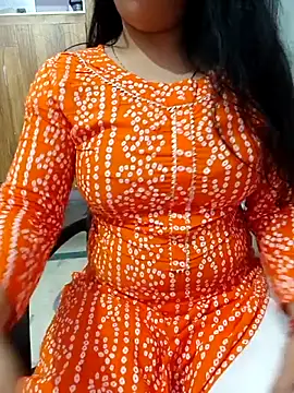 roshni agrawal0 online show from 10/26/25, 07:53