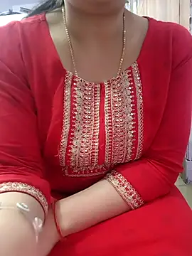 Snapshot of roshni_agrawal0 chatting on 02/11/26, 06:19 roshni agrawal0 online show from 02/11/26, 06:19