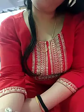 Snapshot of roshni_agrawal0 chatting on 02/07/26, 07:38 roshni agrawal0 online show from 02/07/26, 07:38