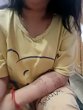 Snapshot of roshni_agrawal0 chatting on 03/01/26, 08:14 roshni agrawal0 online show from 03/01/26, 08:14