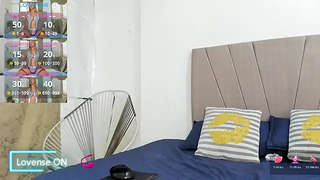 Snapshot of Lady_miss___ chatting on 11/21/25, 01:21 Lady miss online show from 11/21/25, 01:21