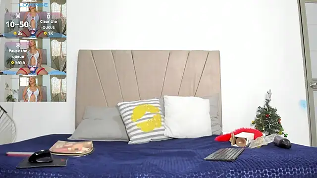 Snapshot of Lady_miss___ chatting on 11/15/25, 01:04 Lady miss online show from 11/15/25, 01:04