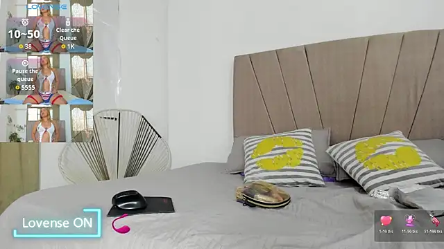 Snapshot of Lady_miss___ chatting on 11/13/25, 12:53 Lady miss online show from 11/13/25, 12:53