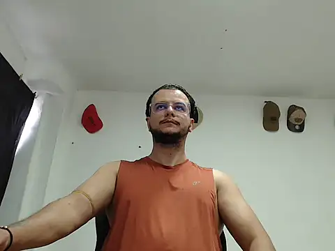 cloudsxxx online show from 03/04/26, 01:30