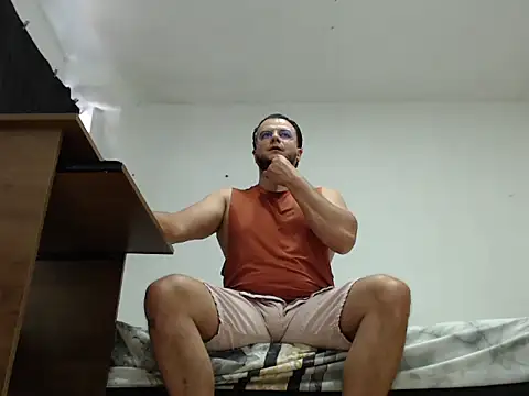 cloudsxxx online show from 04/10/26, 03:08