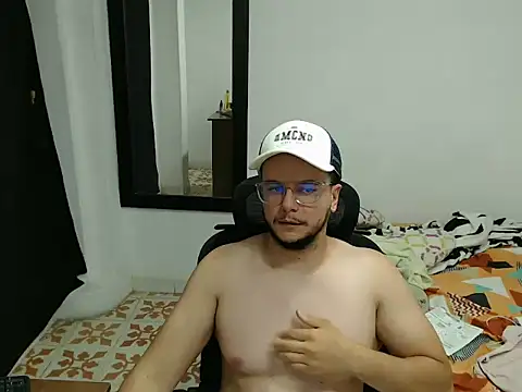 cloudsxxx online show from 02/13/26, 10:43