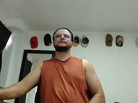 cloudsxxx online show from 02/17/26, 09:34