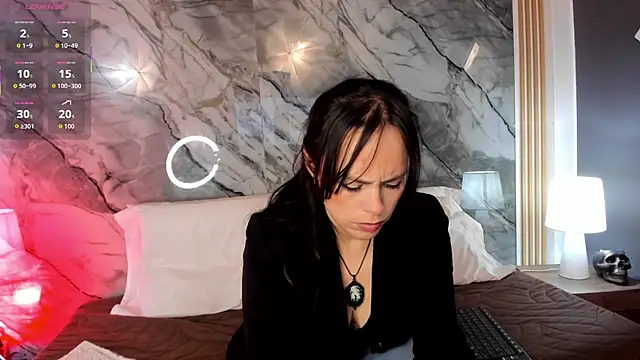 Snapshot of Astridhotman chatting on 10/08/25, 02:07 Astridhotman online show from 10/08/25, 02:07