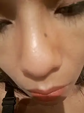 Ladyboyluxe online show from 03/08/26, 10:02