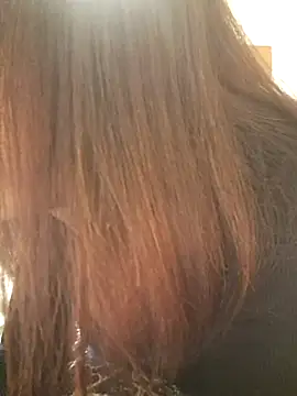 Snapshot of Ladyboyluxe chatting on 02/24/26, 12:33 Ladyboyluxe online show from 02/24/26, 12:33