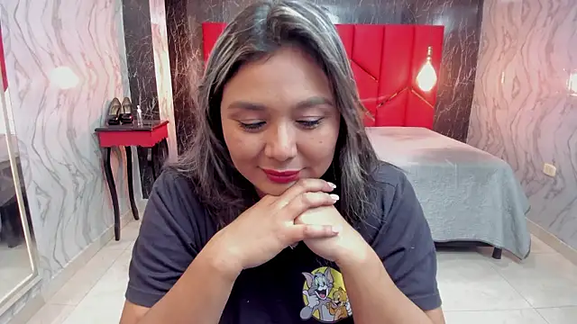 LatinaHoleQueen online show from 03/16/26, 02:43