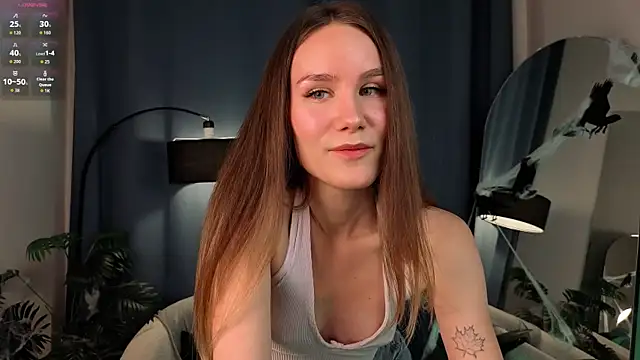 Snapshot of _Clare_Florence_ chatting on 10/29/25, 01:32  Clare Florence  online show from 10/29/25, 01:32