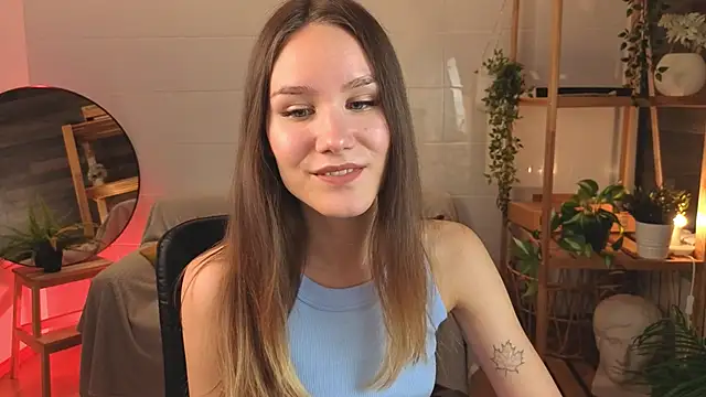 Snapshot of _Clare_Florence_ chatting on 10/07/25, 01:34  Clare Florence  online show from 10/07/25, 01:34