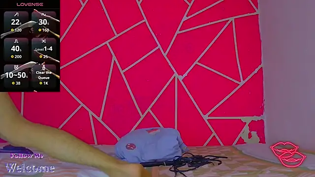 dylan apol0 online show from 12/16/25, 05:00