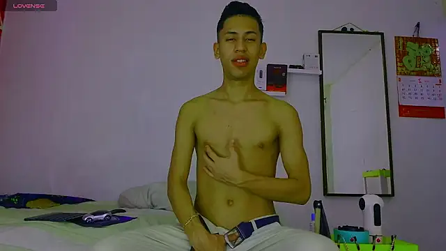 Snapshot of dylan_apol0 chatting on 02/20/26, 03:25 dylan apol0 online show from 02/20/26, 03:25