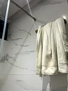 Elie-3 online show from 10/12/25, 04:25