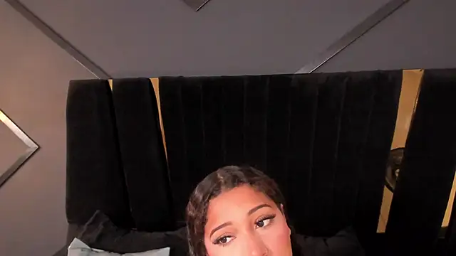 Snapshot of arisha_williams chatting on 09/24/25, 05:30 arisha williams online show from 09/24/25, 05:30