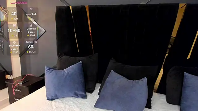 arisha williams online show from 10/31/25, 06:48