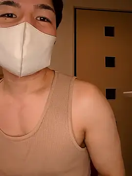 Snapshot of kqitooo chatting on 02/25/26, 10:15 kqitooo online show from 02/25/26, 10:15