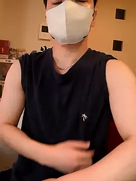 Snapshot of kqitooo chatting on 01/17/26, 04:27 kqitooo online show from 01/17/26, 04:27