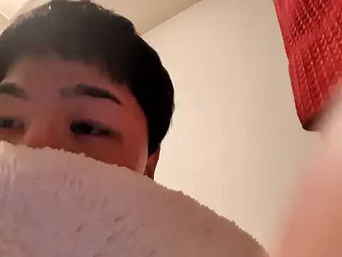 Snapshot of kqitooo chatting on 02/19/26, 05:32 kqitooo online show from 02/19/26, 05:32