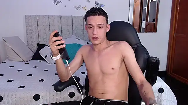 Ethanho0t online show from 01/15/26, 10:29