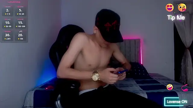 Snapshot of Ethanho0t chatting on 06/29/26, 03:57 Ethanho0t online show from 06/29/26, 03:57