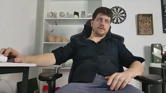 Snapshot of aaron_nvk chatting on 03/03/26, 04:19 aaron nvk online show from 03/03/26, 04:19