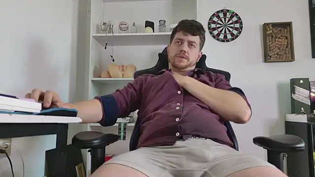 Snapshot of aaron_nvk chatting on 02/26/26, 09:04 aaron nvk online show from 02/26/26, 09:04