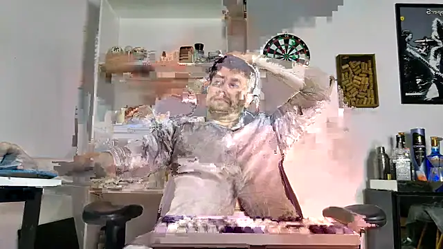 aaron nvk online show from 11/05/25, 09:18