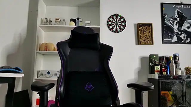 Snapshot of aaron_nvk chatting on 01/09/26, 09:00 aaron nvk online show from 01/09/26, 09:00