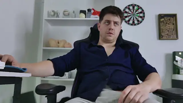 aaron nvk online show from 12/18/25, 08:56