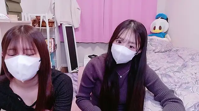 MOEMOE-Q online show from 04/19/26, 04:41