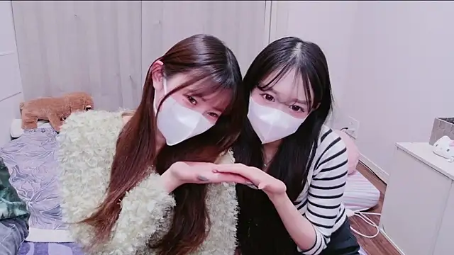 MOEMOE-Q online show from 03/05/26, 03:30