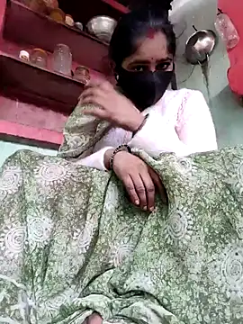 Snapshot of Falguni_Desai chatting on 11/30/25, 02:23 Falguni Desai online show from 11/30/25, 02:23