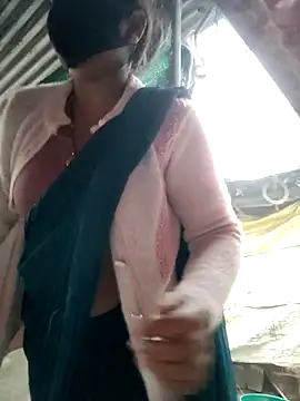 Falguni Desai online show from 12/21/25, 01:52