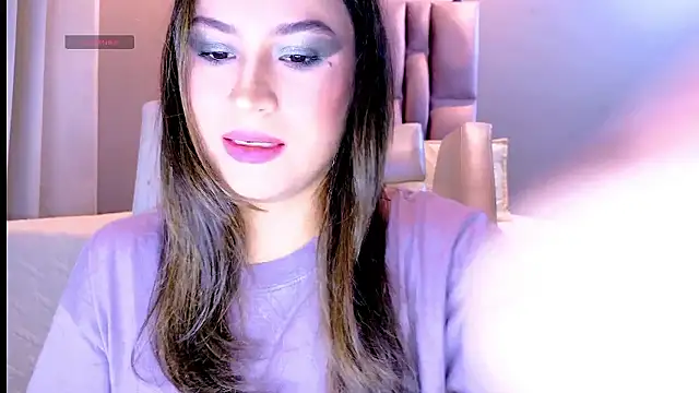 InnoocentLunaa online show from 01/12/26, 01:34