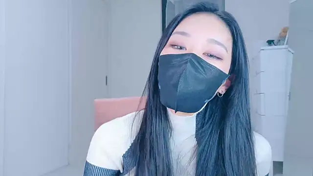 ramuchan desu online show from 12/01/25, 02:23