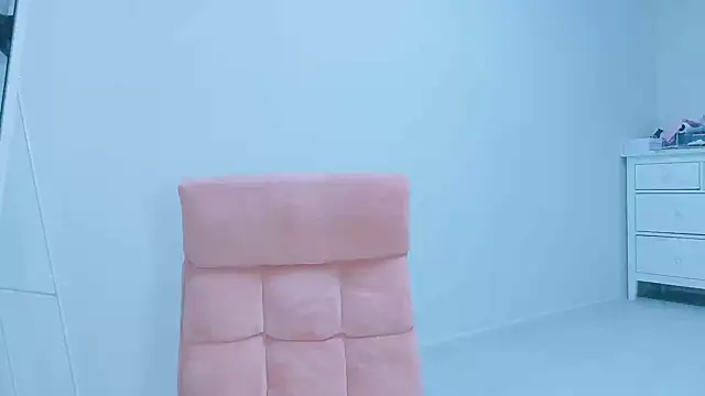 ramuchan desu online show from 11/12/25, 02:15