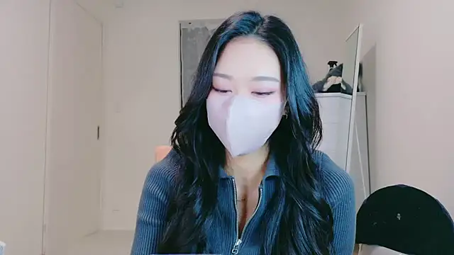 ramuchan desu online show from 02/15/26, 11:36