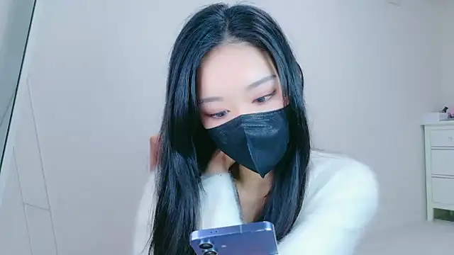 ramuchan desu online show from 11/10/25, 02:16