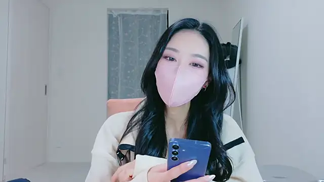 ramuchan desu online show from 04/01/26, 12:13