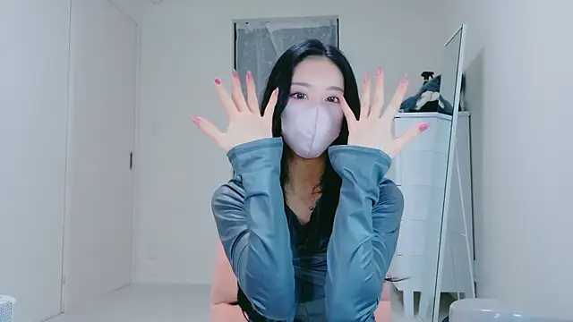 ramuchan desu online show from 02/17/26, 12:30