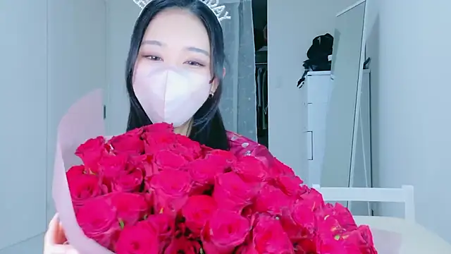 ramuchan desu online show from 12/20/25, 12:02