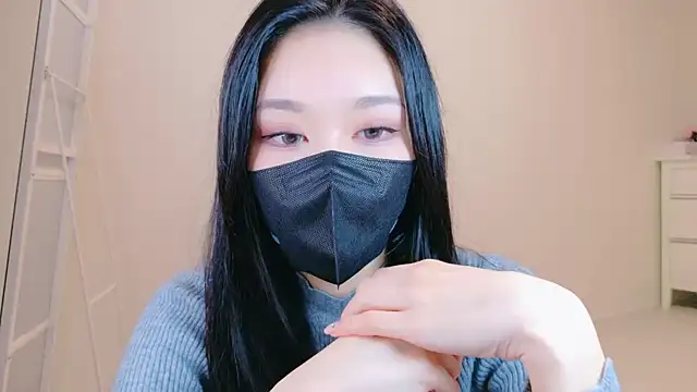 ramuchan desu online show from 11/15/25, 01:09