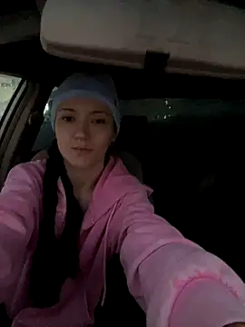 Just fuunny girl online show from 11/14/25, 10:52